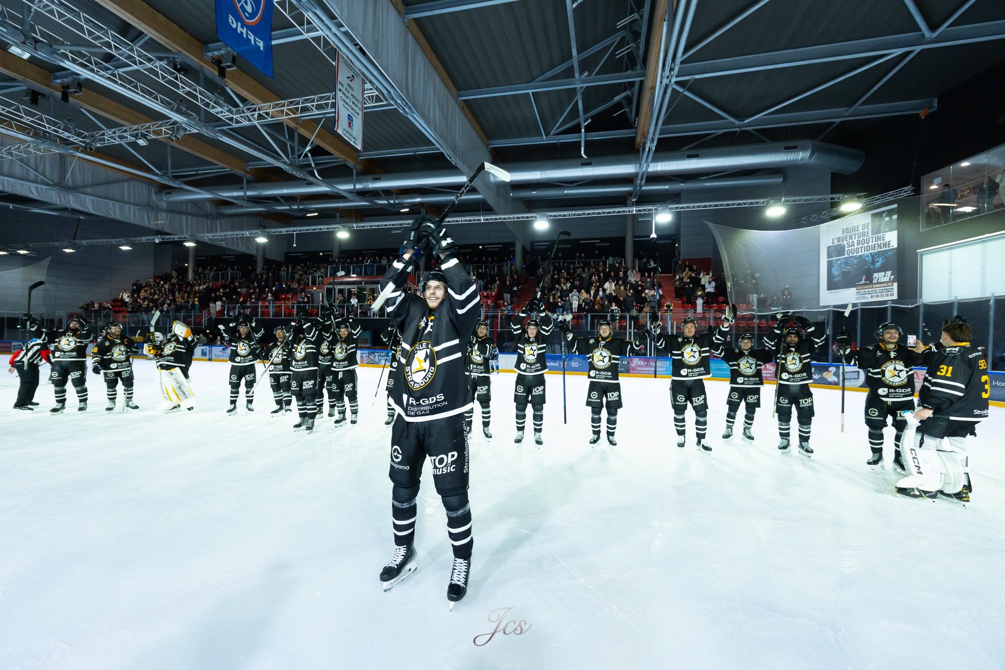 Deux victoires majeures : l’Étoile Noire enchaîne à Tours puis à domicile face à Nantes