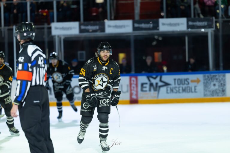 photo de l'article L’Étoile Noire s’impose à Méribel et poursuit la fin d’année en force (2-4)