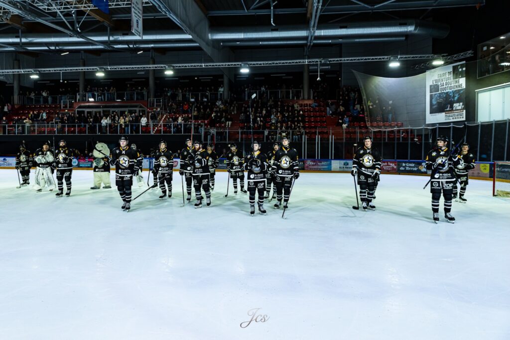photo de l'article L’Étoile Noire s’incline en prolongation face à Tours au terme d’un combat intense (3-4)